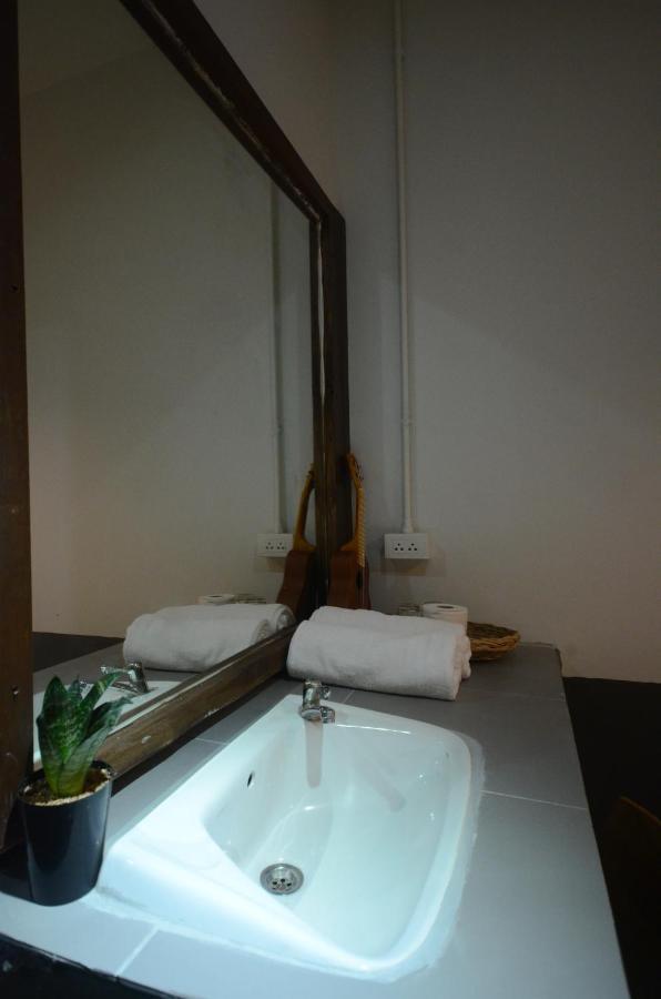 Aparthotel Suandok History House Chiang Mai Zewnętrze zdjęcie
